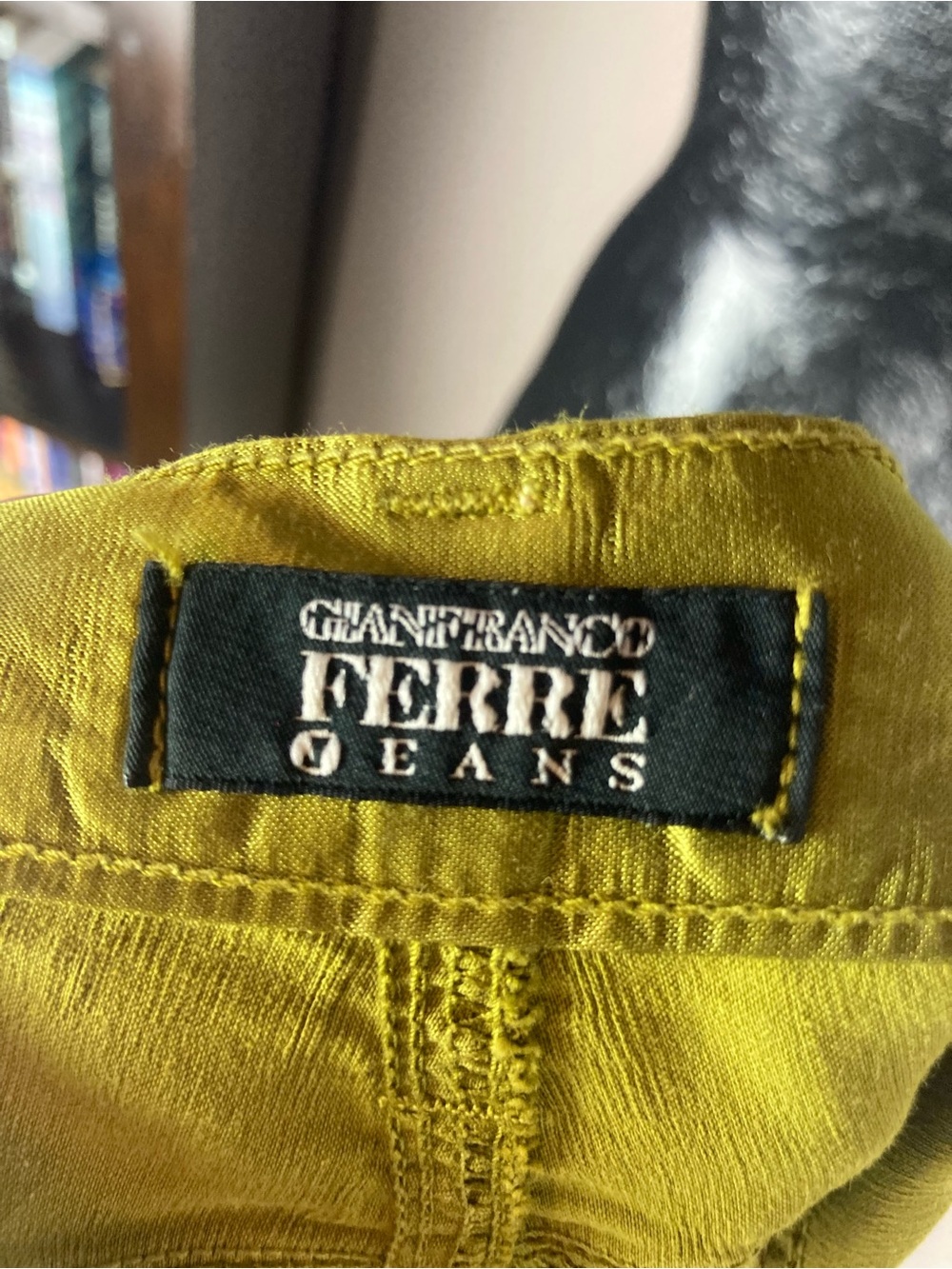 Gianfranco Ferré Jeans Chartreuse Satin Trousers - Picture 10 of 14